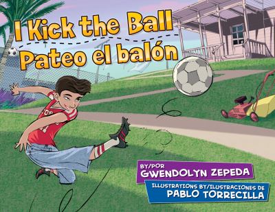I kick the ball = Pateo el balon